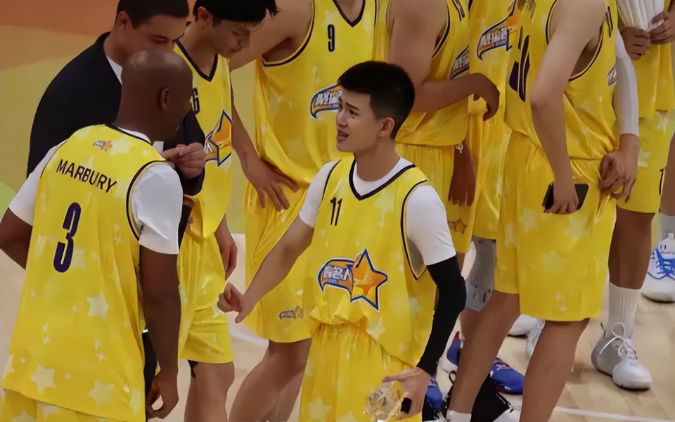 星则是马布, 但任嘉伦或, 能型的艺人